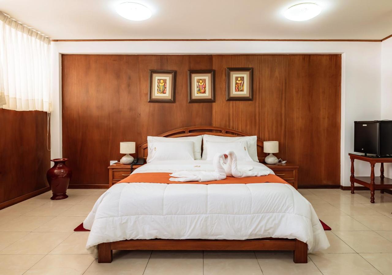 Recreo Hotel Trujillo Exterior photo