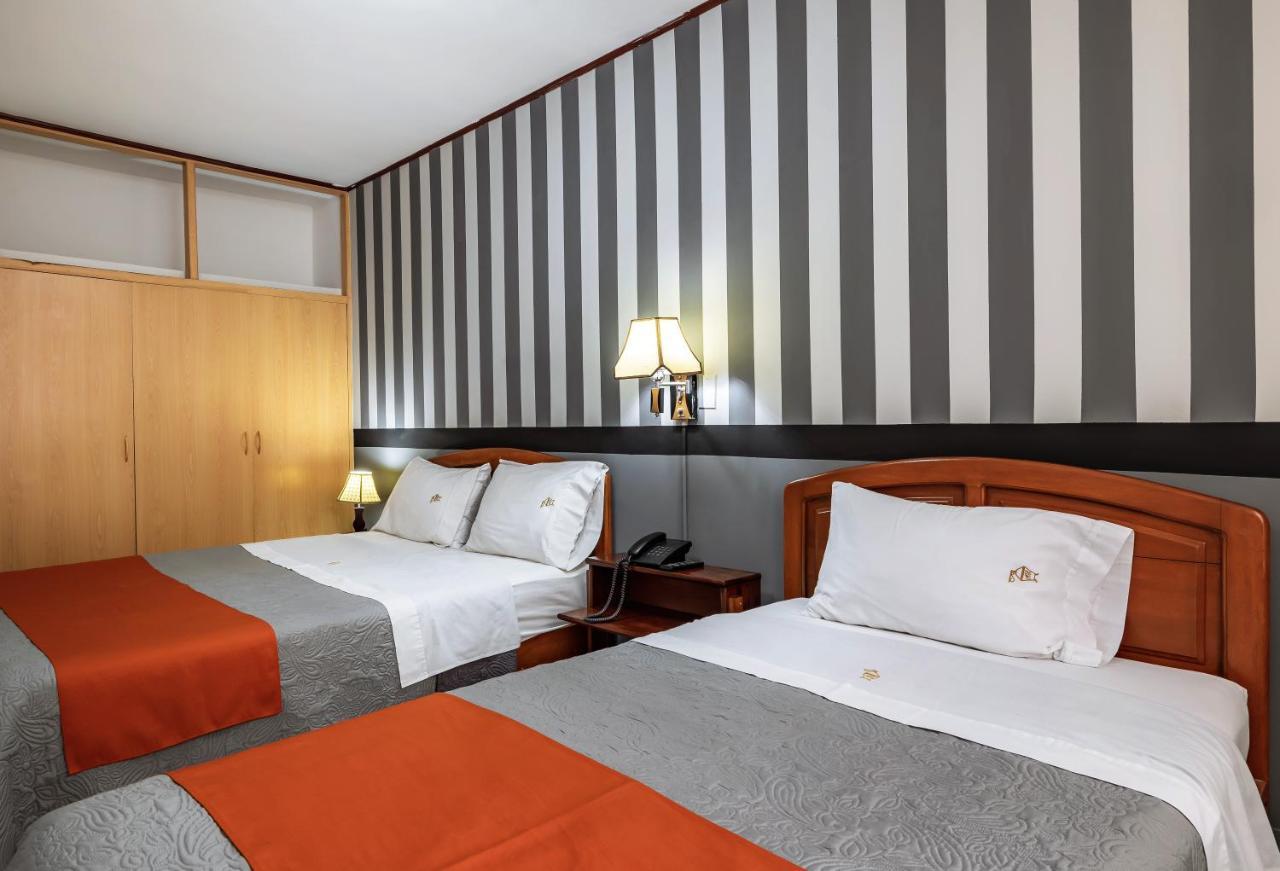 Recreo Hotel Trujillo Exterior photo