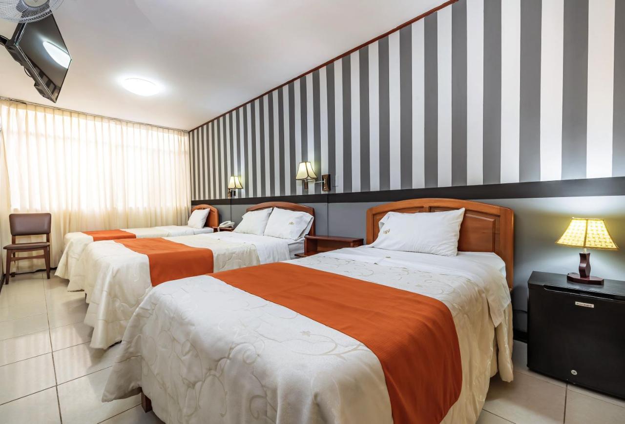 Recreo Hotel Trujillo Exterior photo