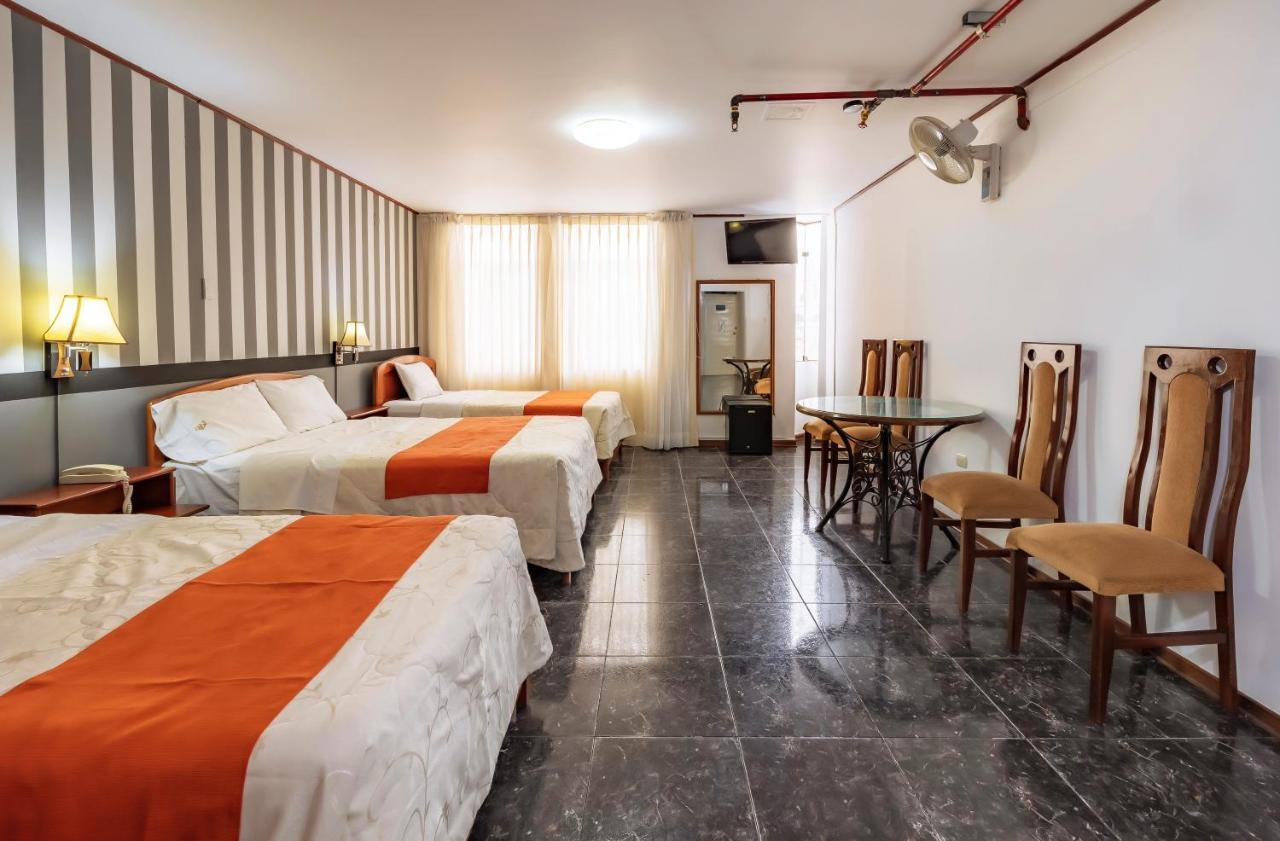 Recreo Hotel Trujillo Exterior photo