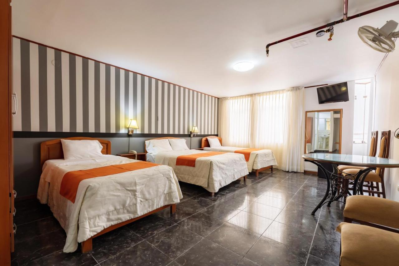 Recreo Hotel Trujillo Exterior photo
