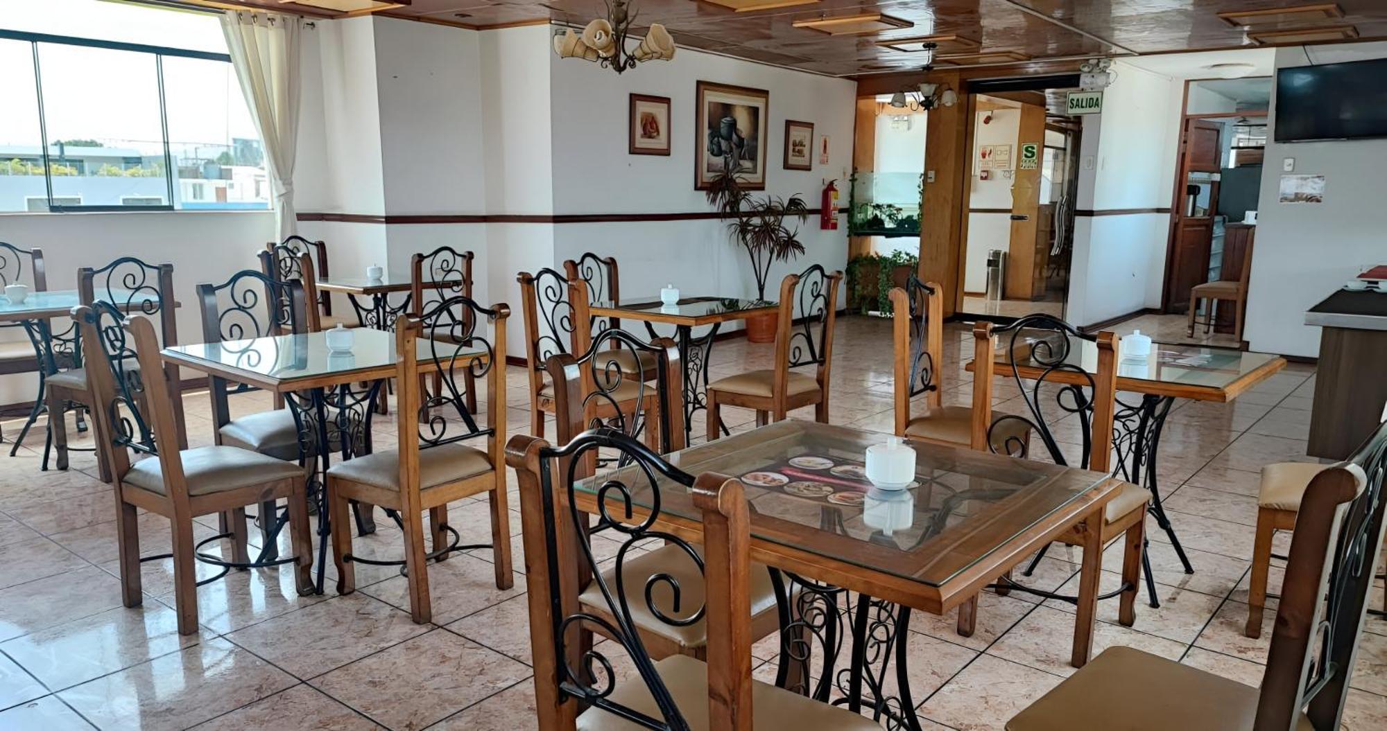 Recreo Hotel Trujillo Exterior photo